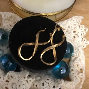 Jewelry - Infinity 18K Gold Earrings Jewelry - Infinity 18K Gold Earrings